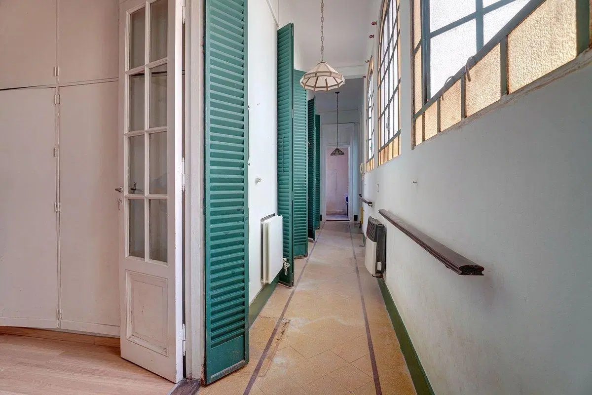 Venta Departamento de 4 ambientes c/dependencia 5