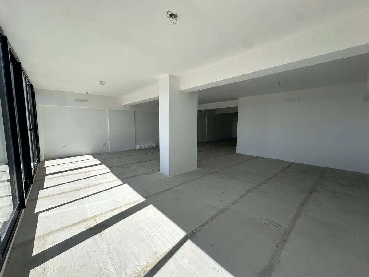 Venta Oficina Av Libertador Belgrano Piso Alto Río 5