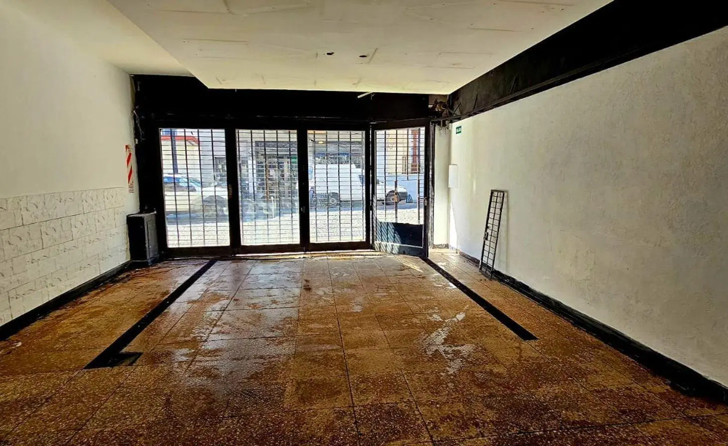 Local en Alquiler en San Telmo 100 mts 4