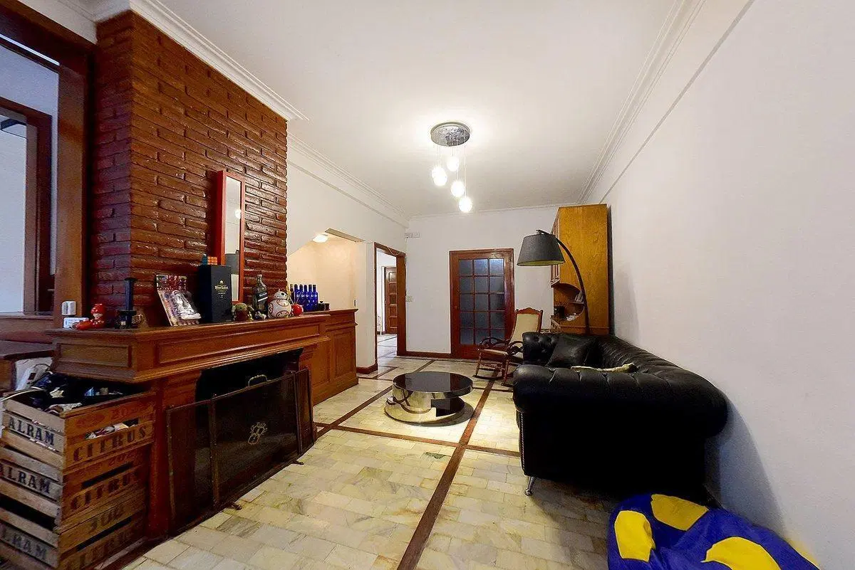 VENTA CASA 7 AMB. JARDIN Y GARAGE  - ADROGUÉ 8