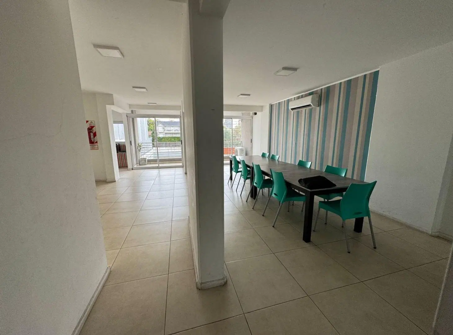 venta 2 ambiente LAV  SUM Banfield Lomas de Zamora 2