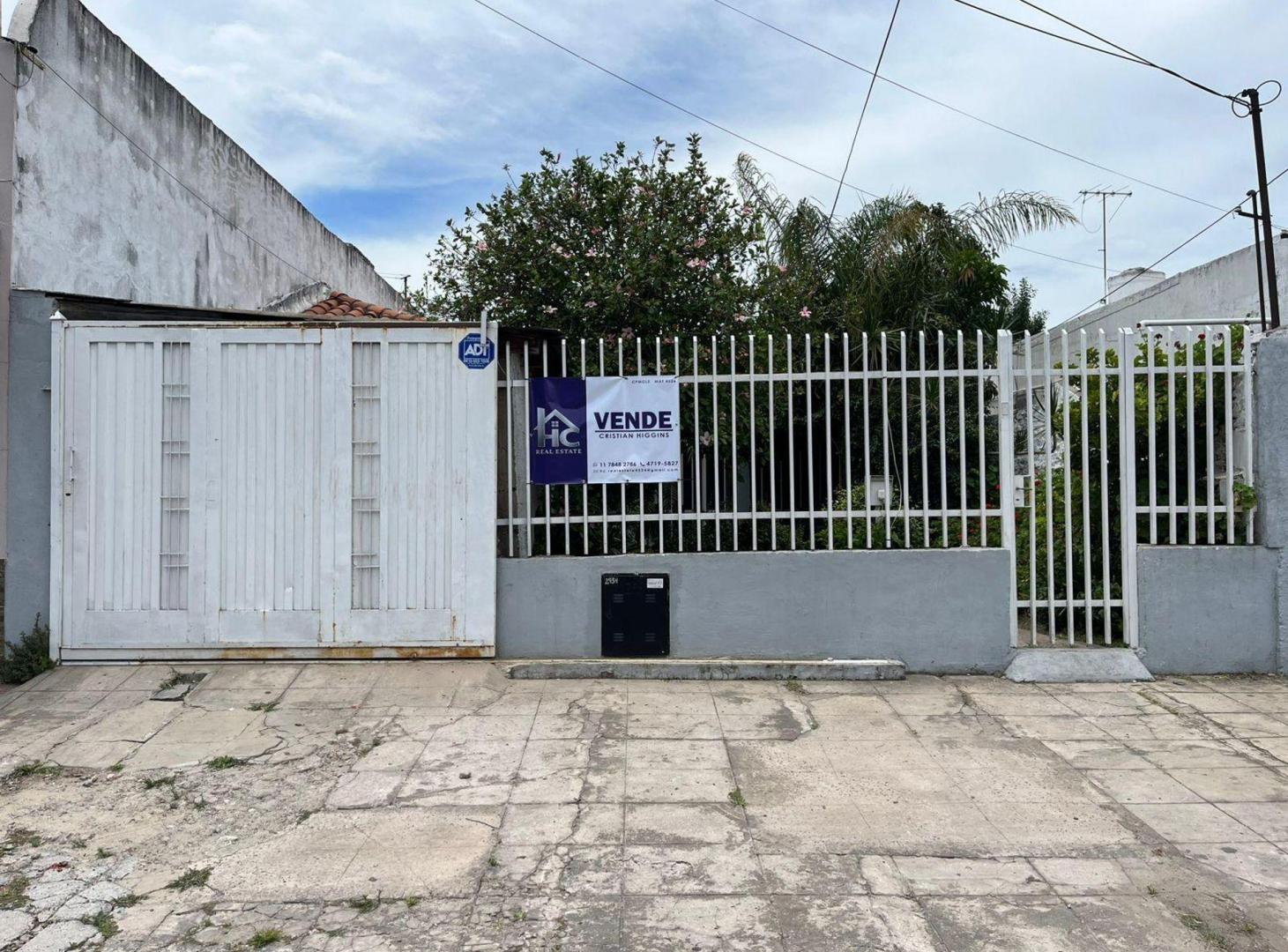 Foto de Venta casa 3 ambientes cochera, lavadero, y fondo, imagen 4