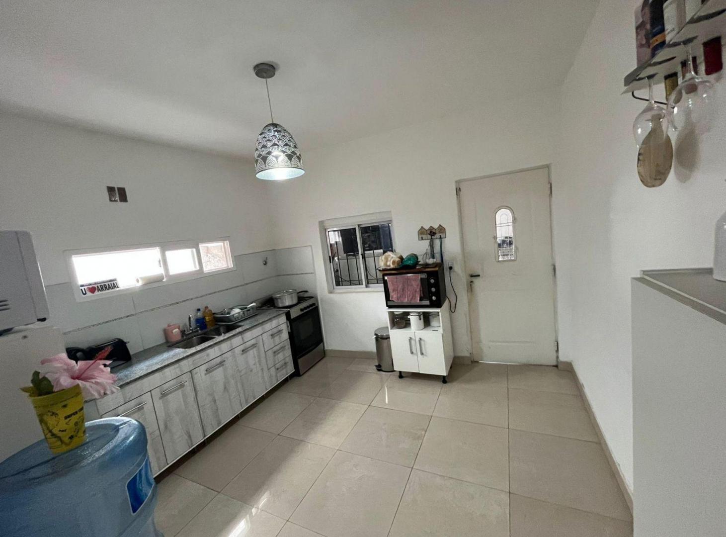 Foto de Venta casa 3 ambientes cochera, lavadero, y fondo, imagen 2