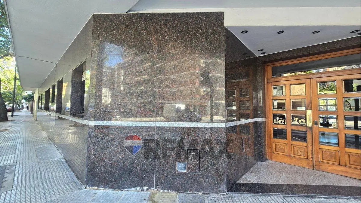 VENTA DEPTO 3 AMB C/DEP ,TOILETTE Y BAUL-CABALLITO 3