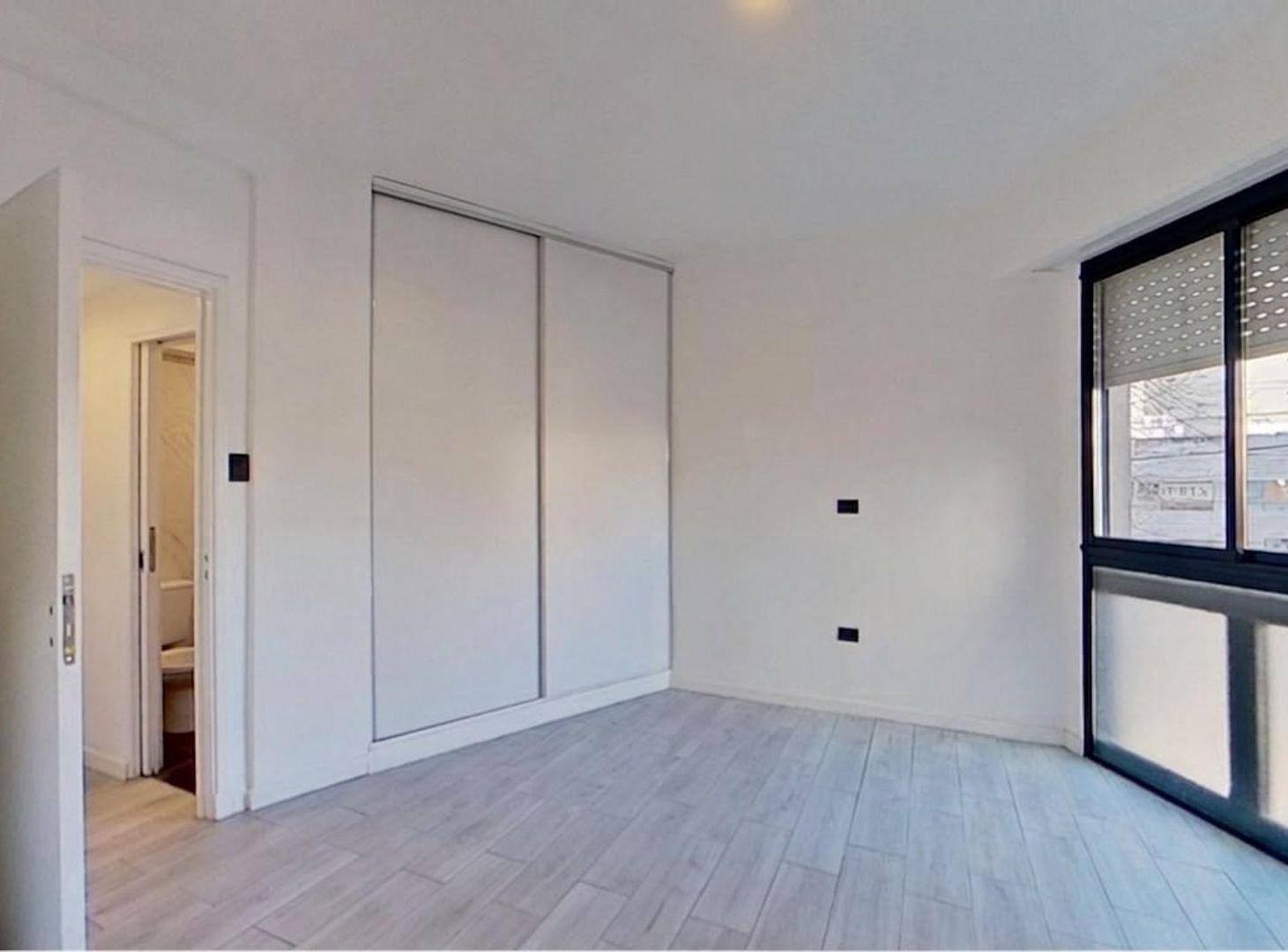 Foto de VENTA 2 AMBIENTES Chacarita, imagen 1