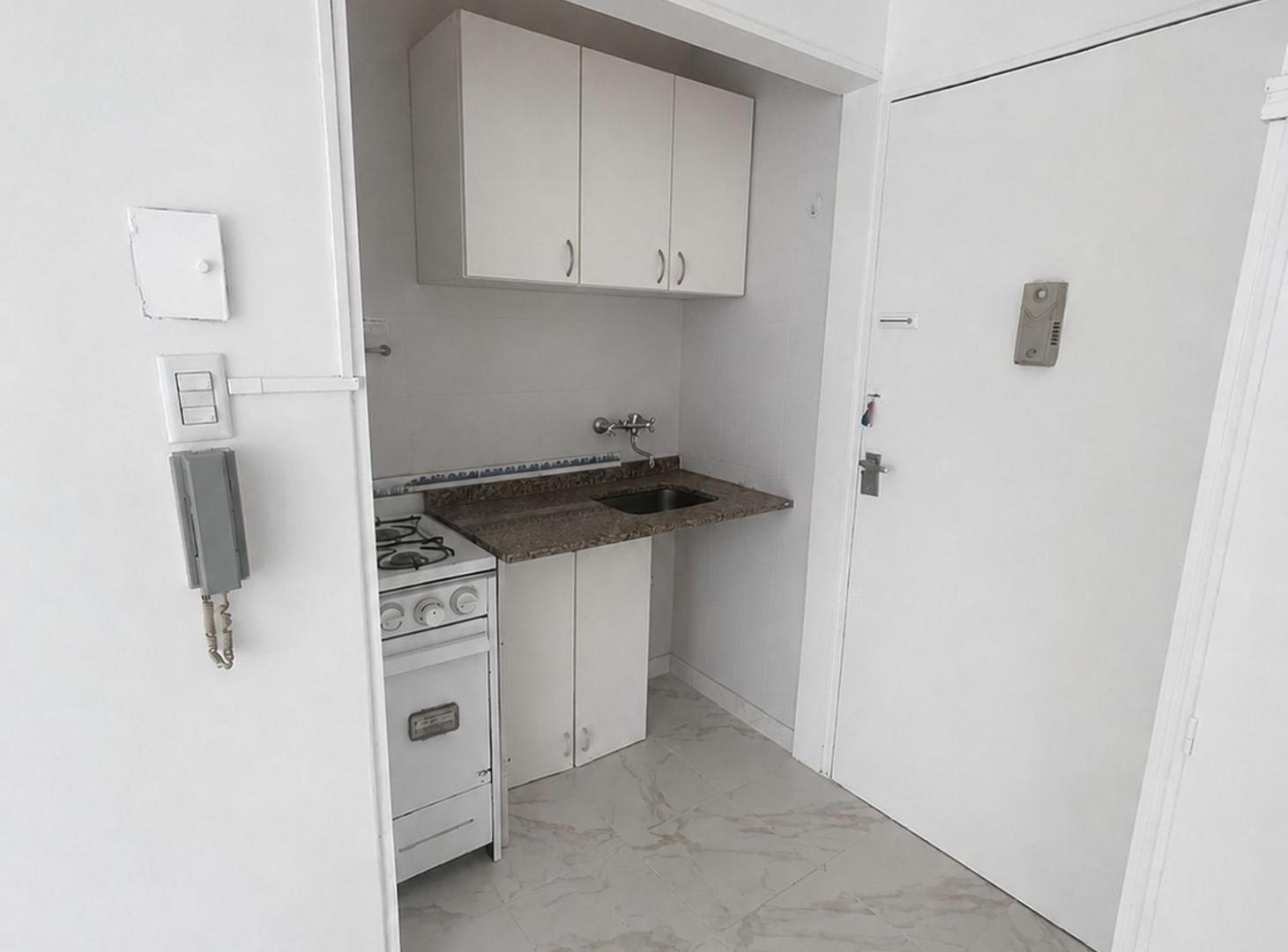 Foto de VENTA MONOAMBIENTE LUMINOSO EN MONSERRAT, imagen 4