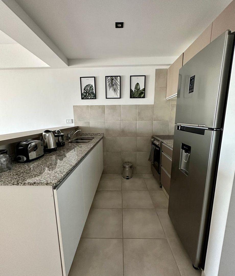 Foto de Alquiler 2 Amb Temporario Moderno Full Amenities, imagen 5