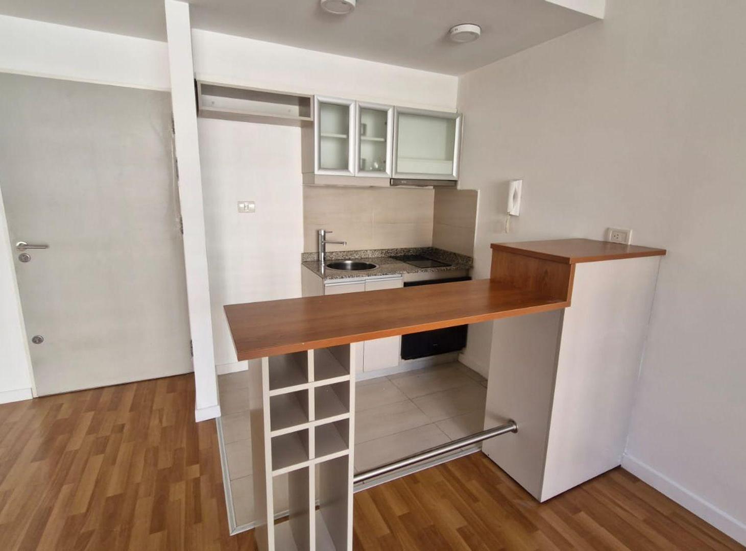 Foto de ALQUILER DPTO 2 AMB BALCON Y AMENITIES, V. URQUIZA, imagen 1