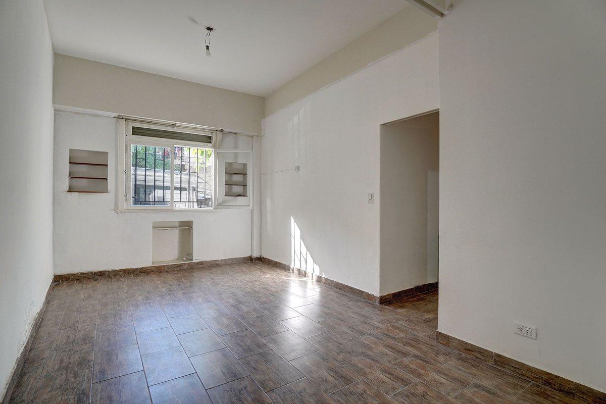 Foto de VENTA | Dpto 3 Amb c/depende | PB Frente | Almagro, imagen 3