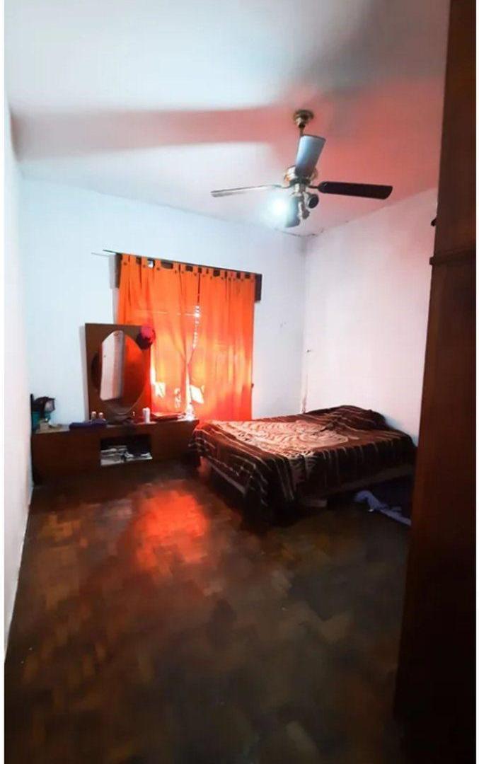 Foto de VENTA CASA 3 AMB PATIO COCHER JDIN BERNAL FINANCIA, imagen 3