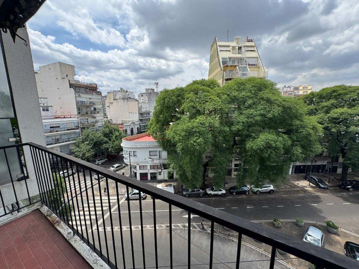 Foto de VENTA 2 AMBIENTES CON BALCON CORRIDO VILLA CRESPO, imagen 5