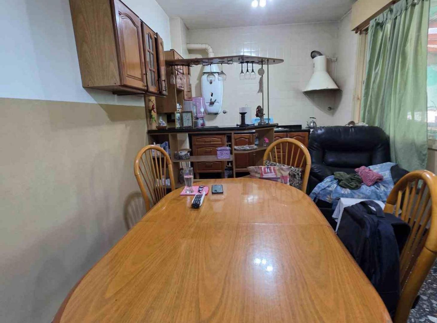 Foto de Venta Ph 4 amb Patio Lav Cochera Parque Chacabuco, imagen 3