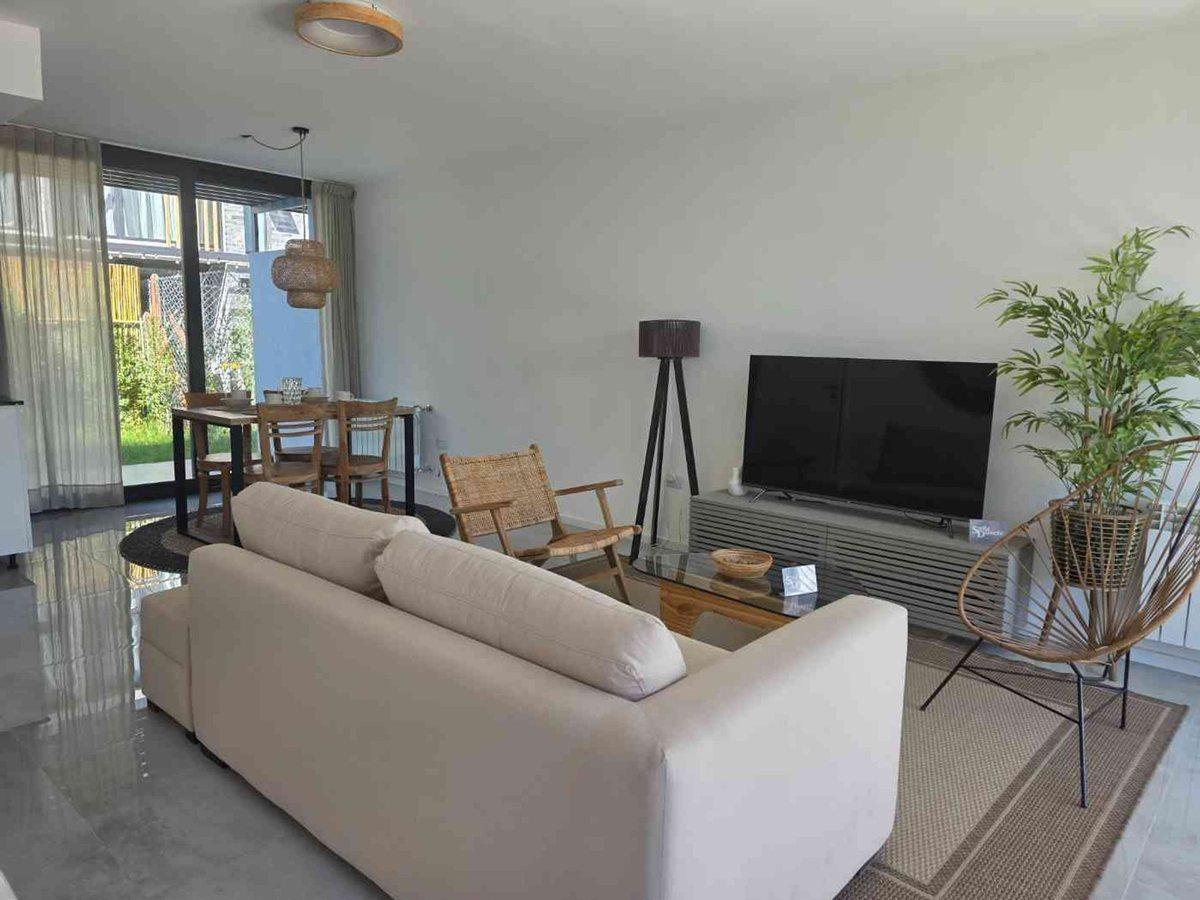 Foto de Venta casa 4 amb Jardin coche Tigre Rincon Milberg, imagen 4