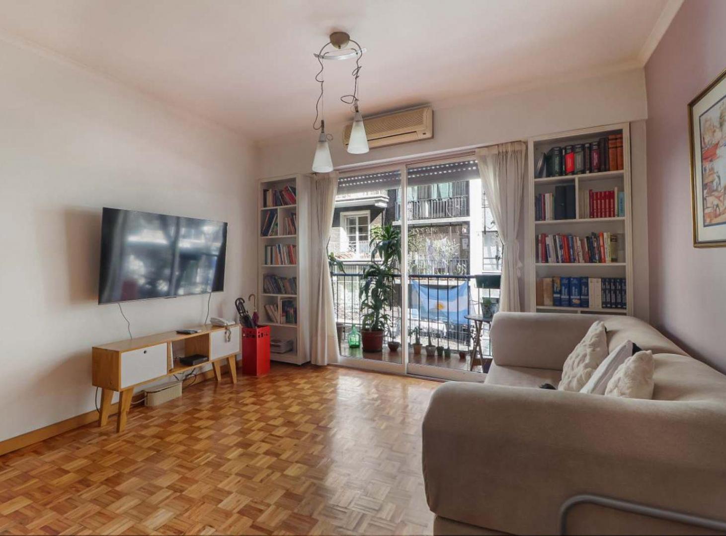 Foto de VENTA DPTO 4 AMB CON BALCON Y COCHERA RECOLETA, imagen 5