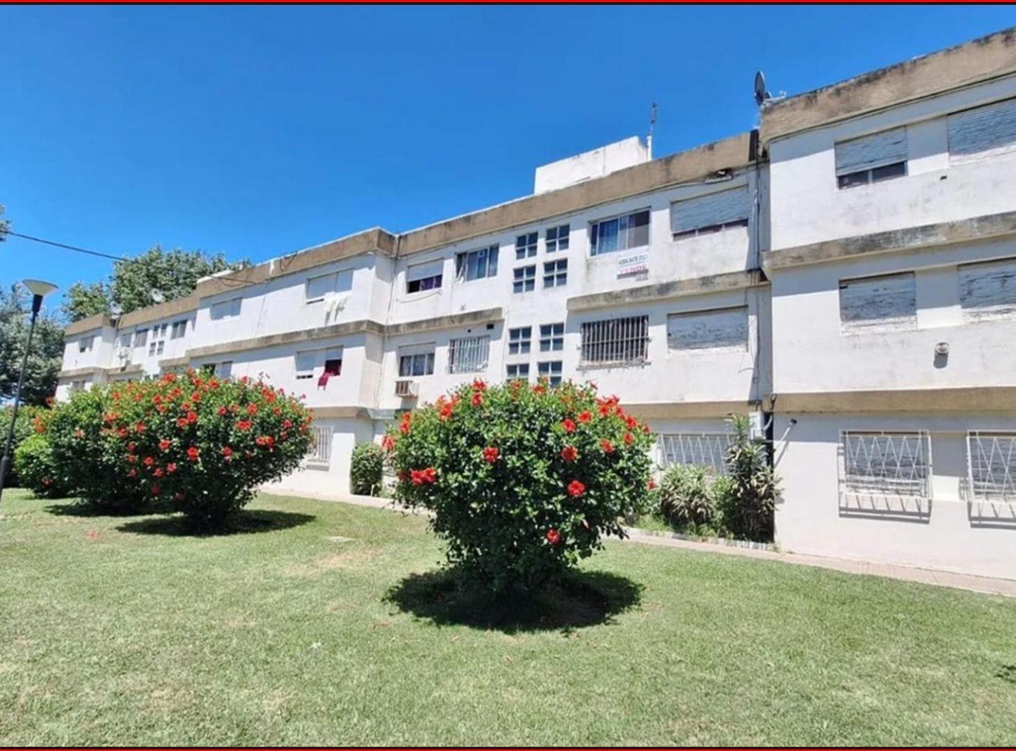 Foto de VENTA DEPTO 3 AMB, BARRIO SUPE , EZPELETA,QUILMES, imagen 3