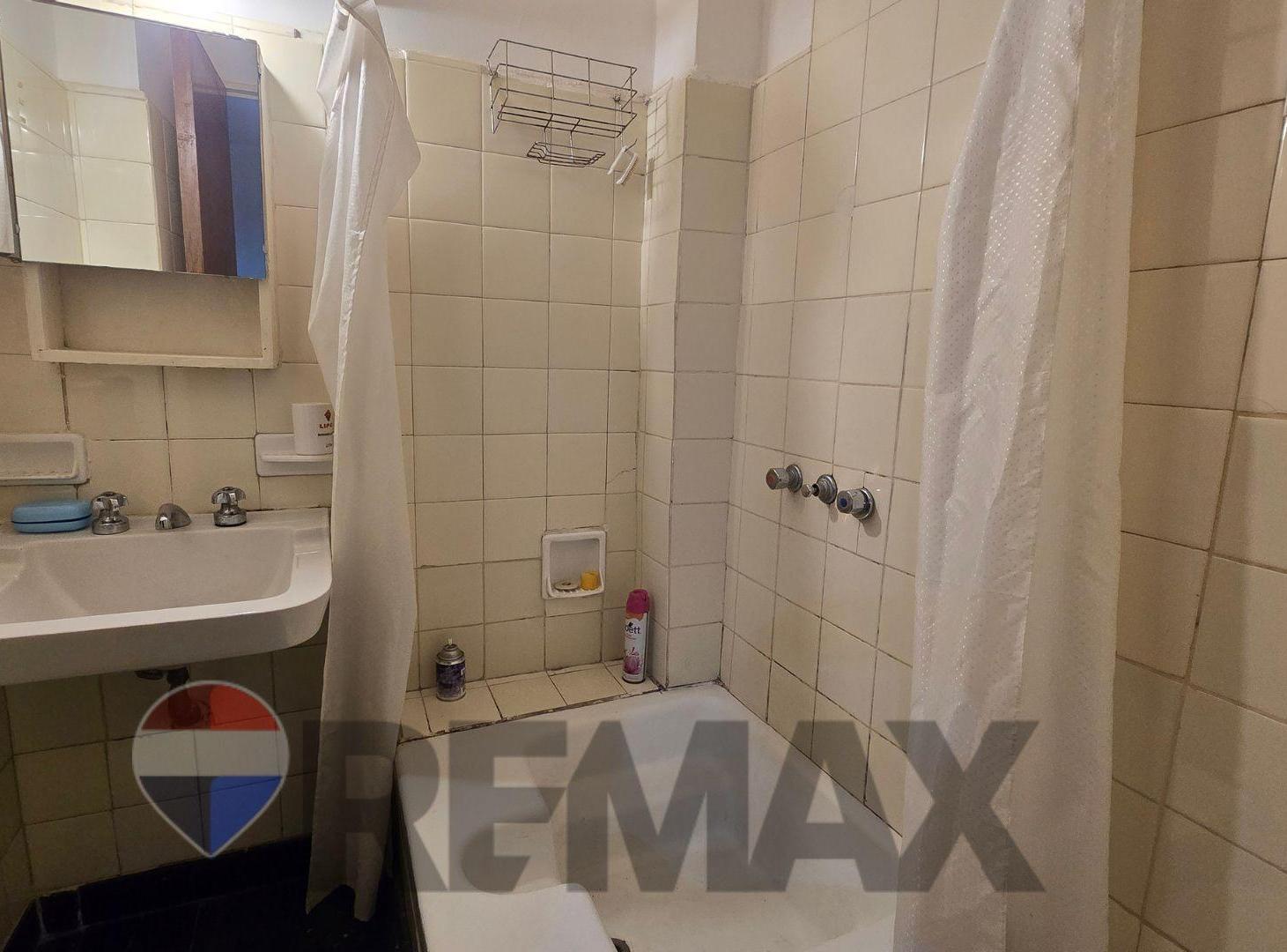 Foto de VENTA MONOAMBIENTE CON PATIO-CABALLITO, imagen 4