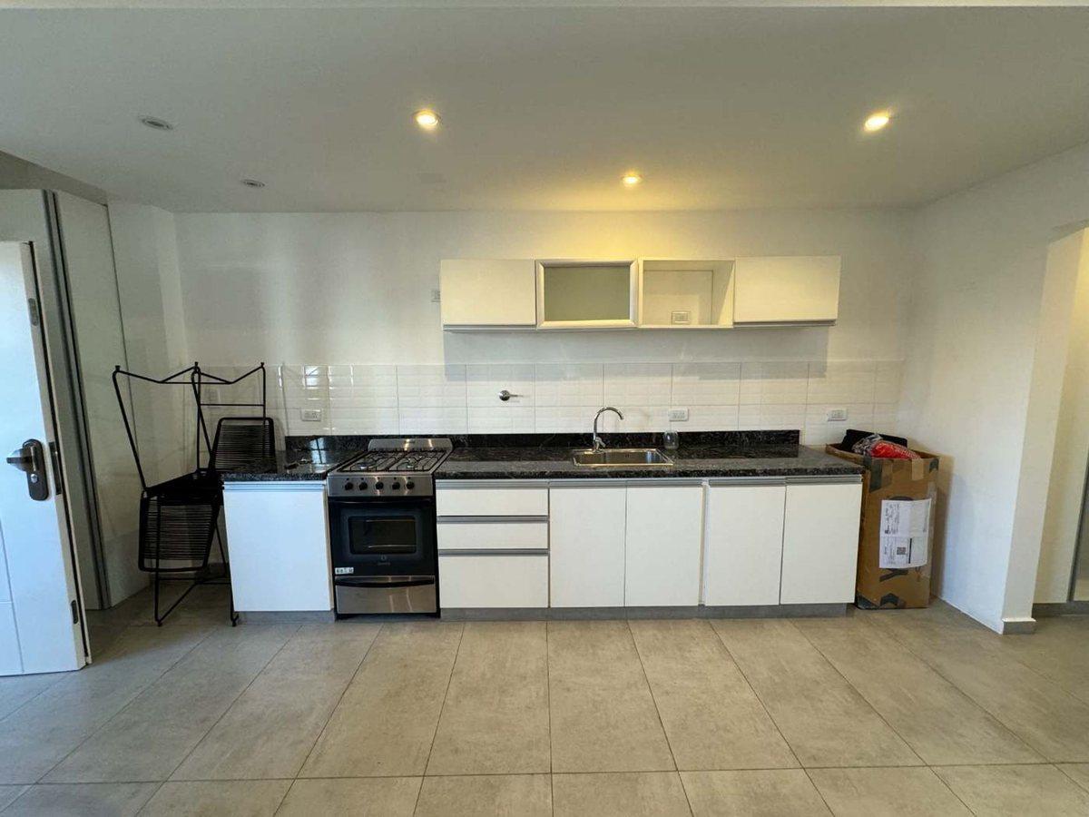 Foto de VENTA 2 AMB BCON ESTRENAR QUILMES CONESA FINANCIA, imagen 1