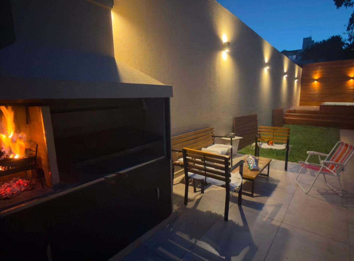 Foto de VENTA PH 4 Amb pileta+cochera+jardin+playroom, imagen 2