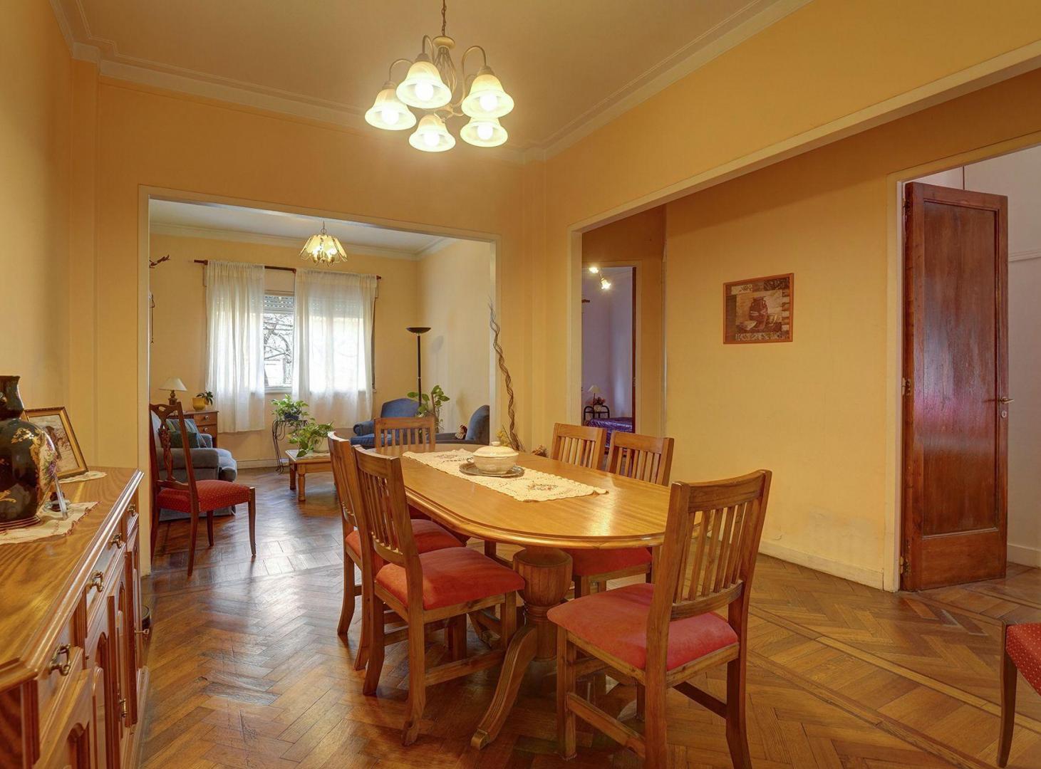 Foto de VENTA DEPARTAMENTO 3 AMB SAN CRISTOBAL APTO CRED, imagen 2