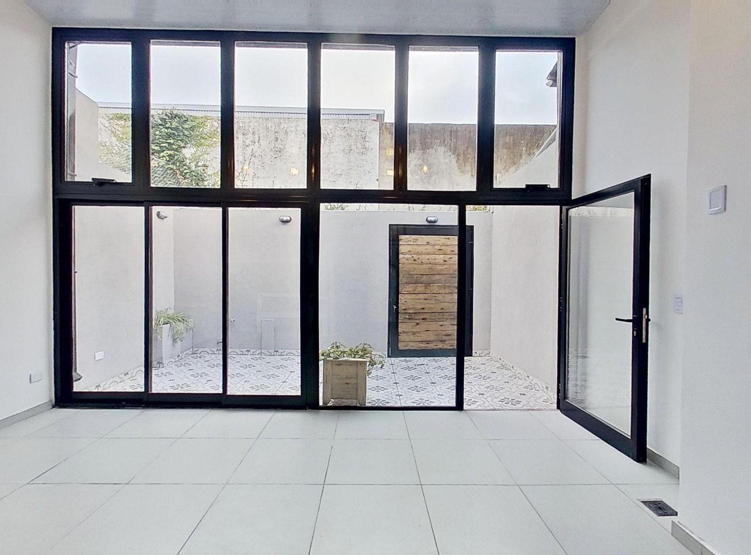 Foto de Venta PH 2 amb patio estrenar Piñeyro Avellaneda, imagen 4