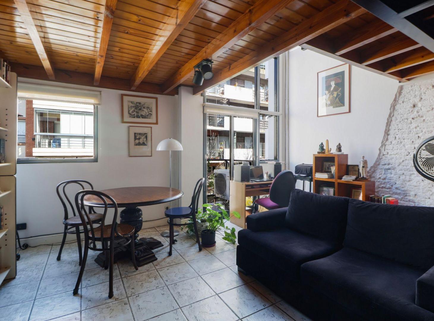 Foto de VENTA DPTO 2 AMB EN DUPLEX AL FRENTE - ALMAGRO, imagen 5