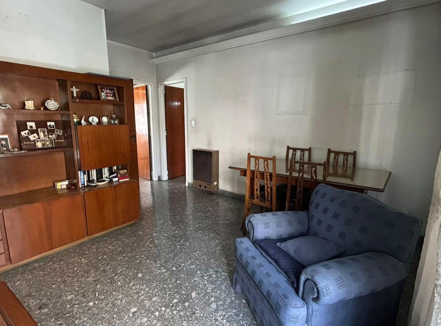 Foto de VENTA PH 4 AMB - TERRAZA Y PARRILLA SAN CRISTOBAL, imagen 1