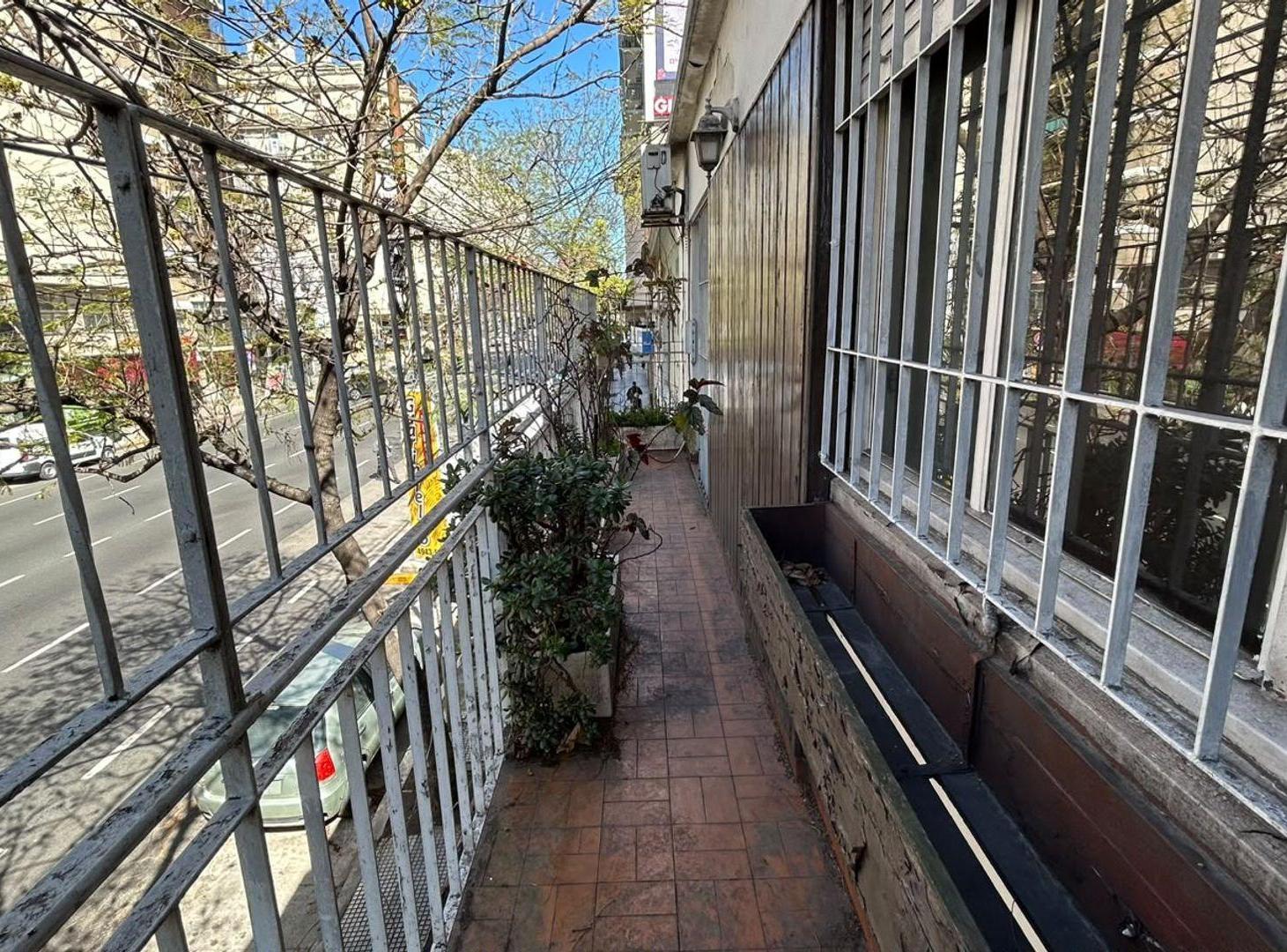 Foto de VENTA PH 4 AMB - TERRAZA Y PARRILLA SAN CRISTOBAL, imagen 3