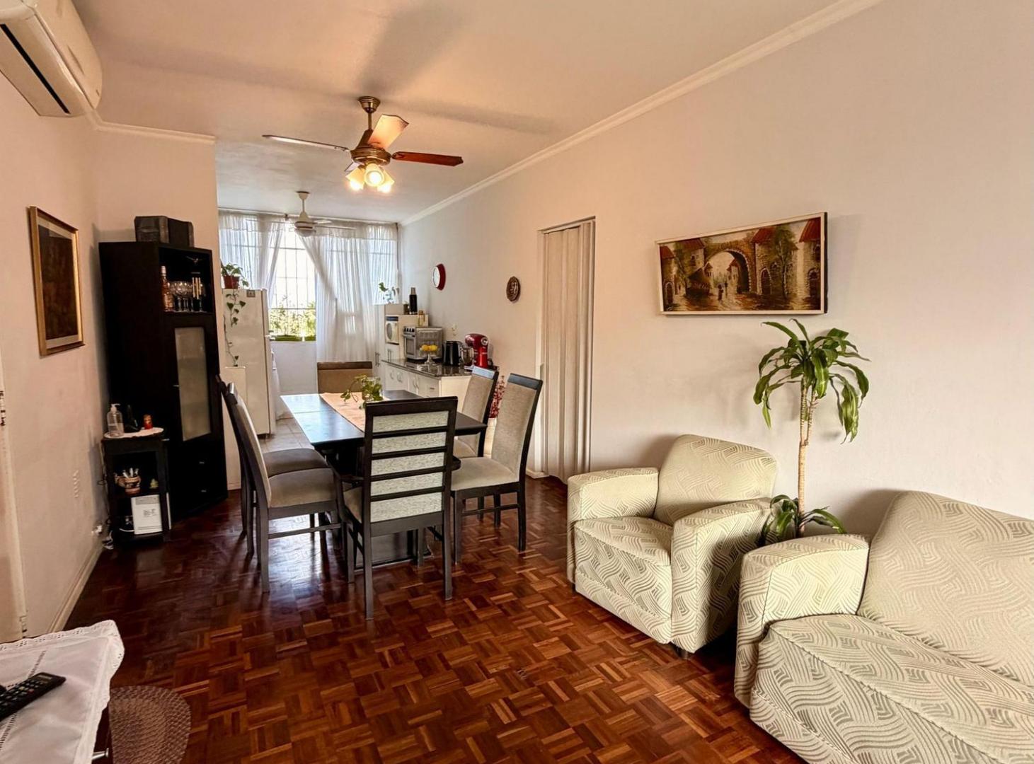 Foto de VENTA DEPARTAMENTO 3 AMB EN FLORES, imagen 2