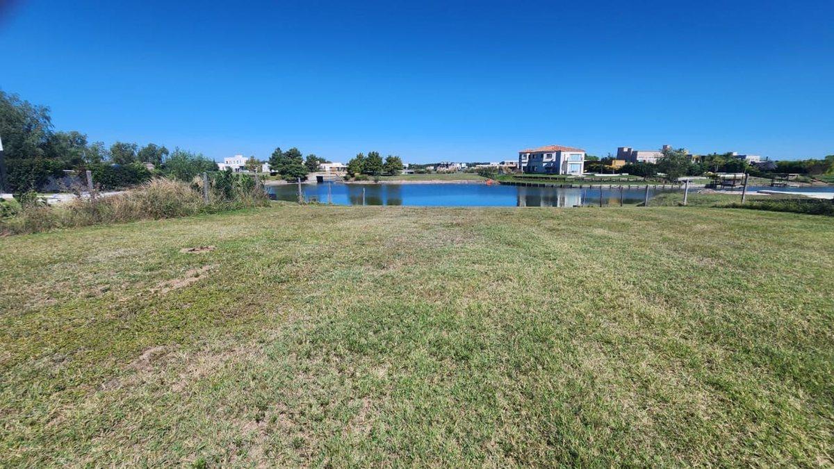 Foto de Venta lote San Sebastián LAGUNA - 1005 mts PERMUTA, imagen 2