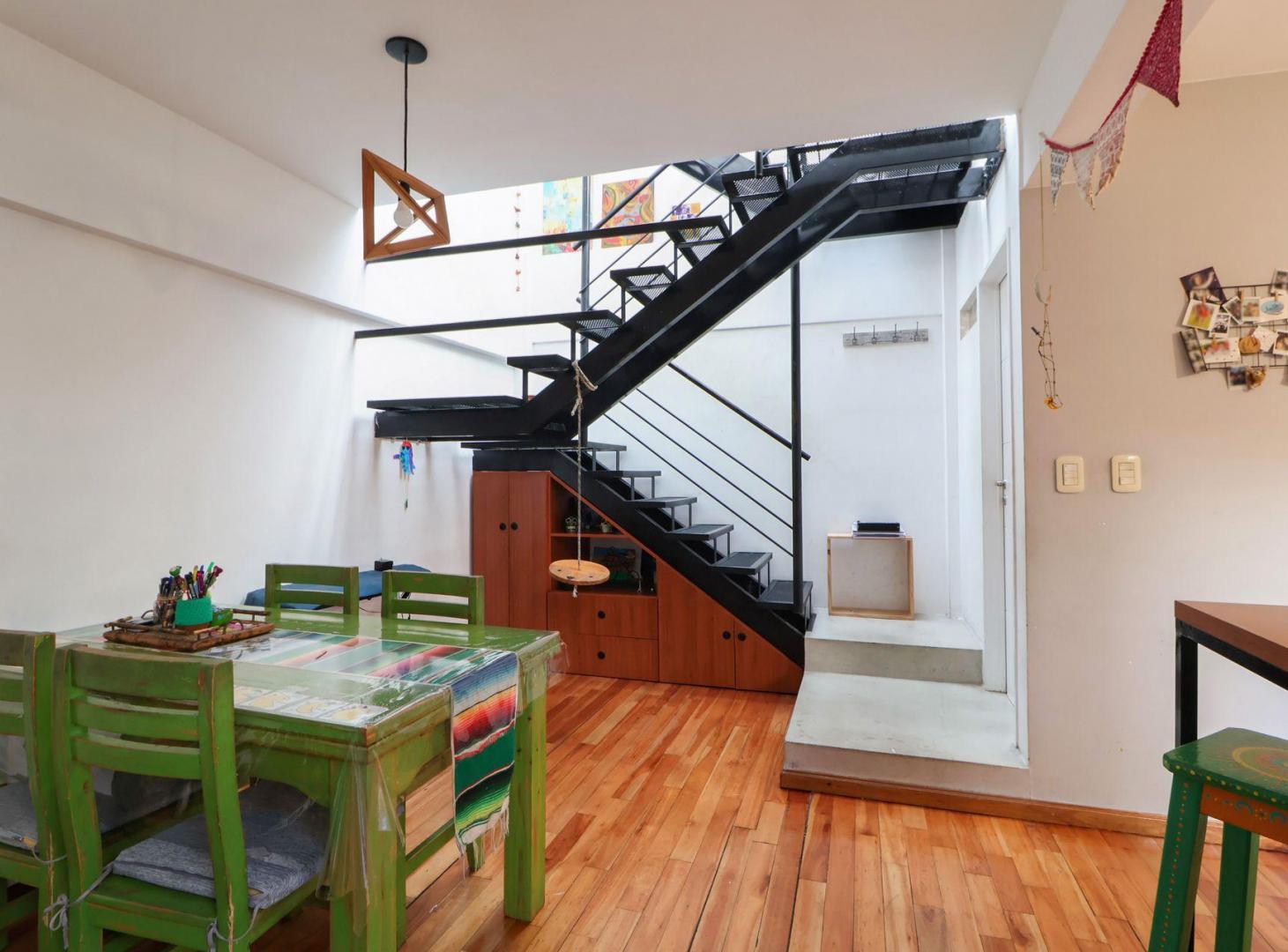 Foto de VENTA PH TRIPLEX 3 AMB PATIO Y TERRAZA - CABALLITO, imagen 4