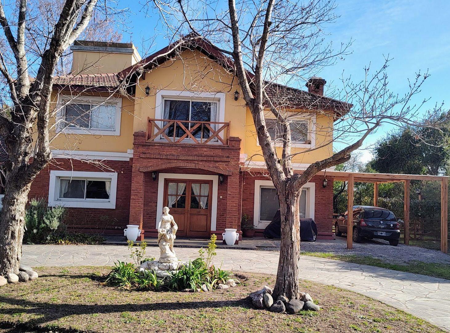 Foto de Casa 7 ambientes VENTA Alberti, Barrio La Legua, imagen 2