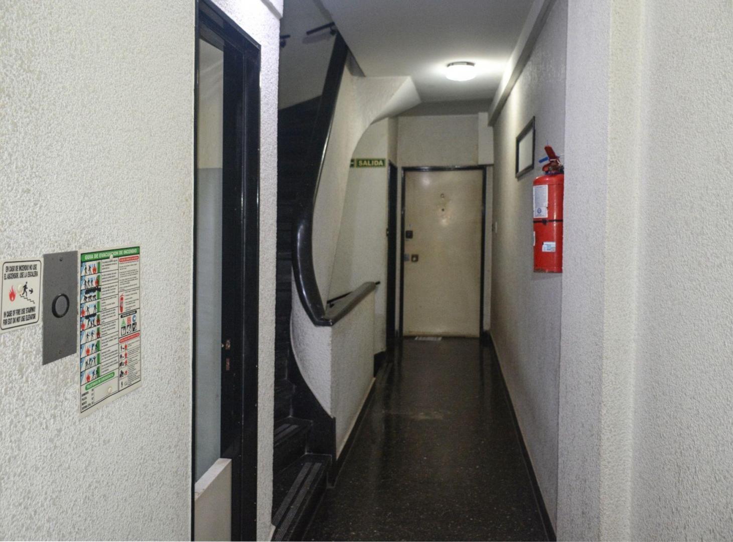 Foto de Venta departamento de 3 ambientes c/ balcon BOEDO, imagen 5