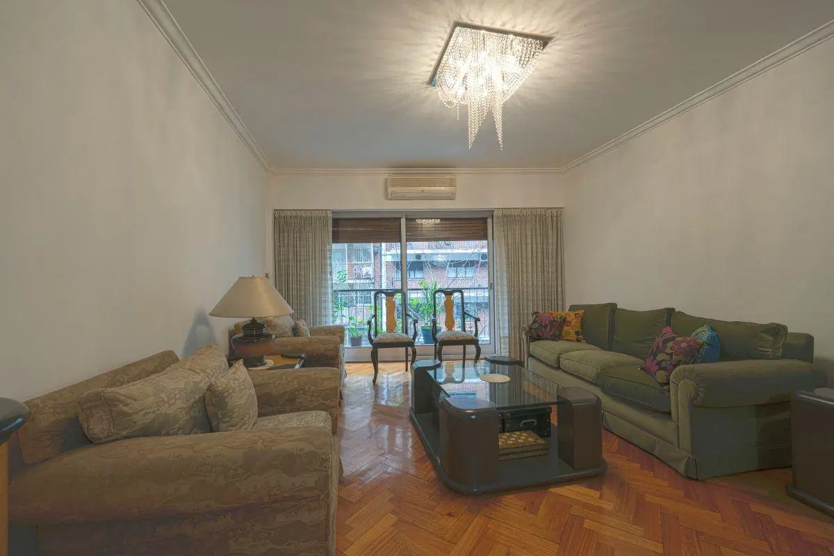 4 Ambientes con Cochera y Baulera | French 2300 | Frente Renovado 2