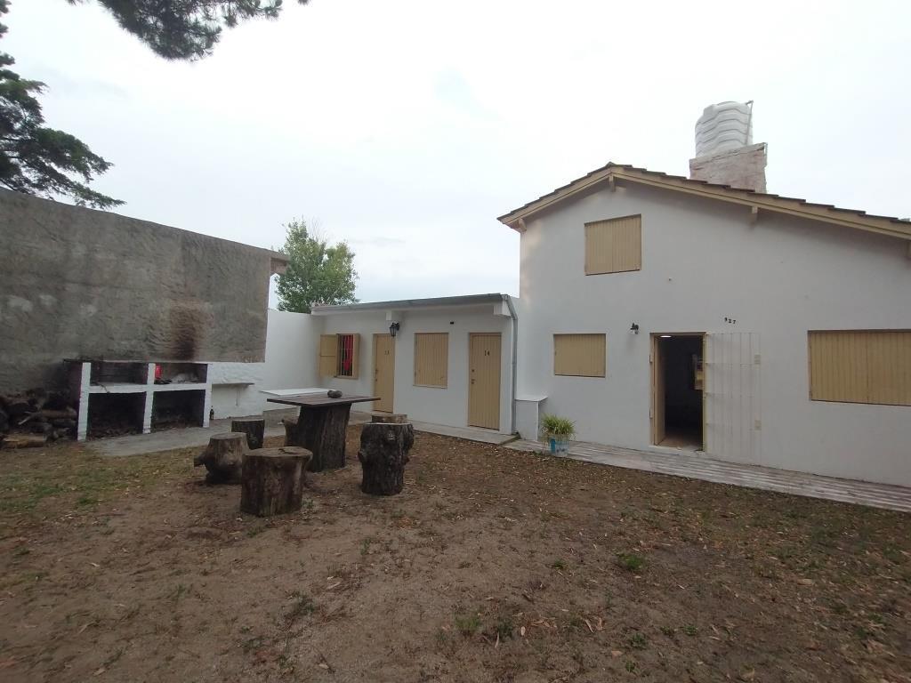Oportunidad Casa Mas Dos Departamentos 2
