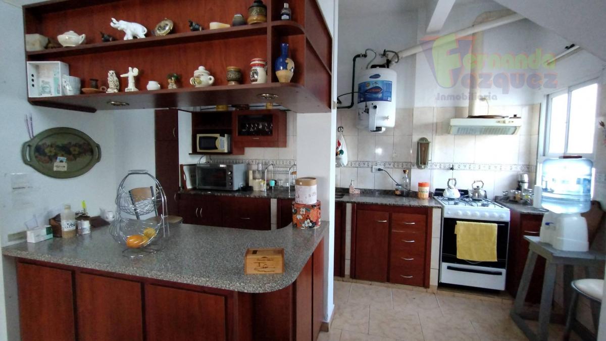 Vivienda Ideal y Fuente de Ingresos - Múltiples Unidades en Block 5