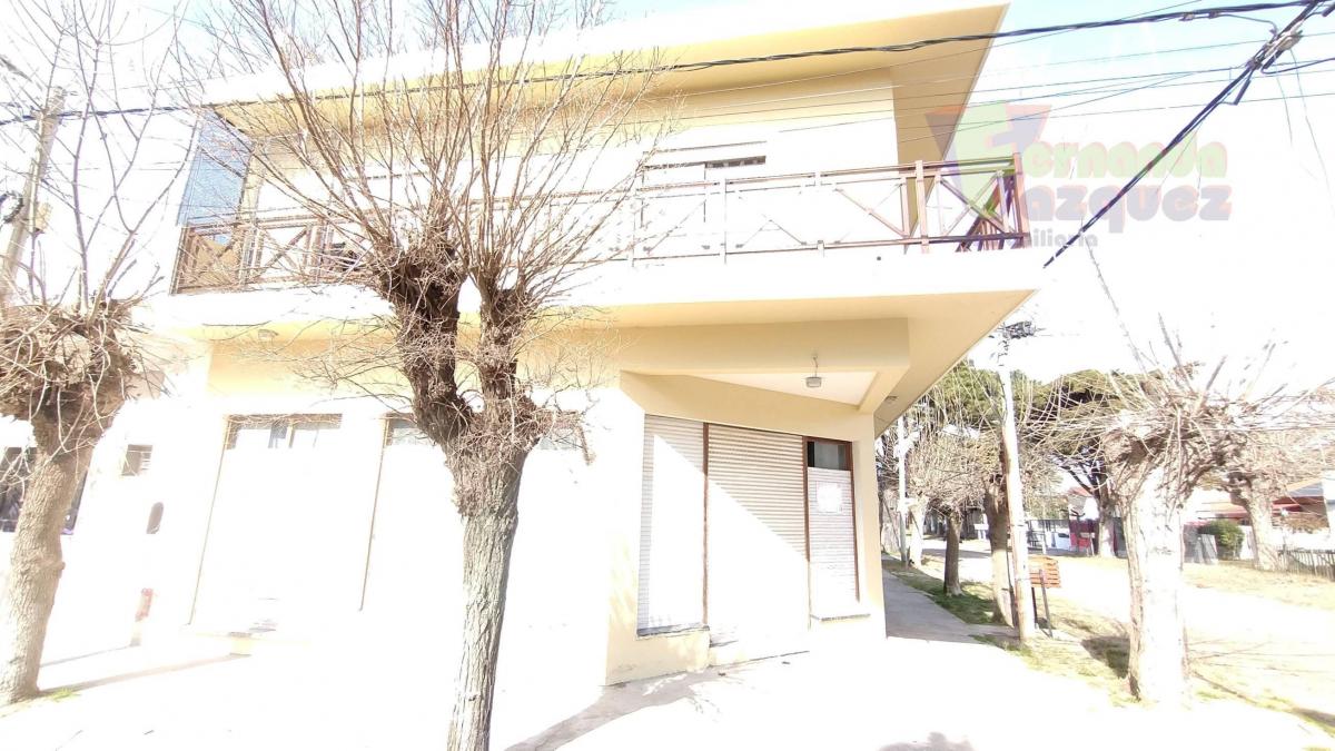 Vivienda Ideal y Fuente de Ingresos - Múltiples Unidades en Block 1