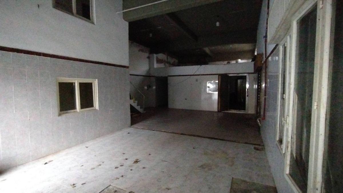 Foto de Local comercial con cámara frigorífica, imagen 5