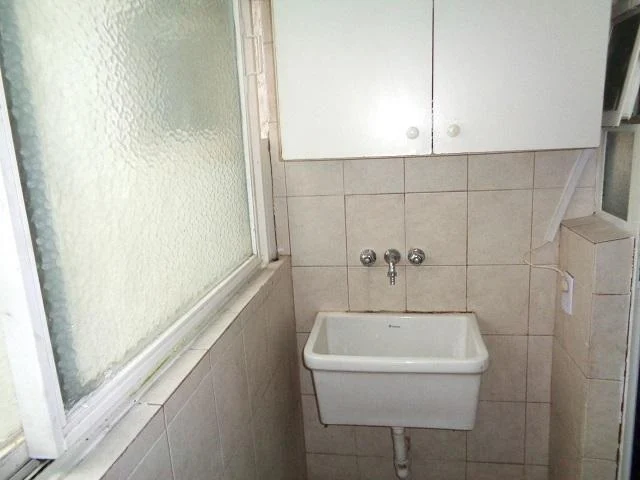 4 AMBIENTES TOTALMENTE A NUEVO-BALCÒN-FRENTE 5