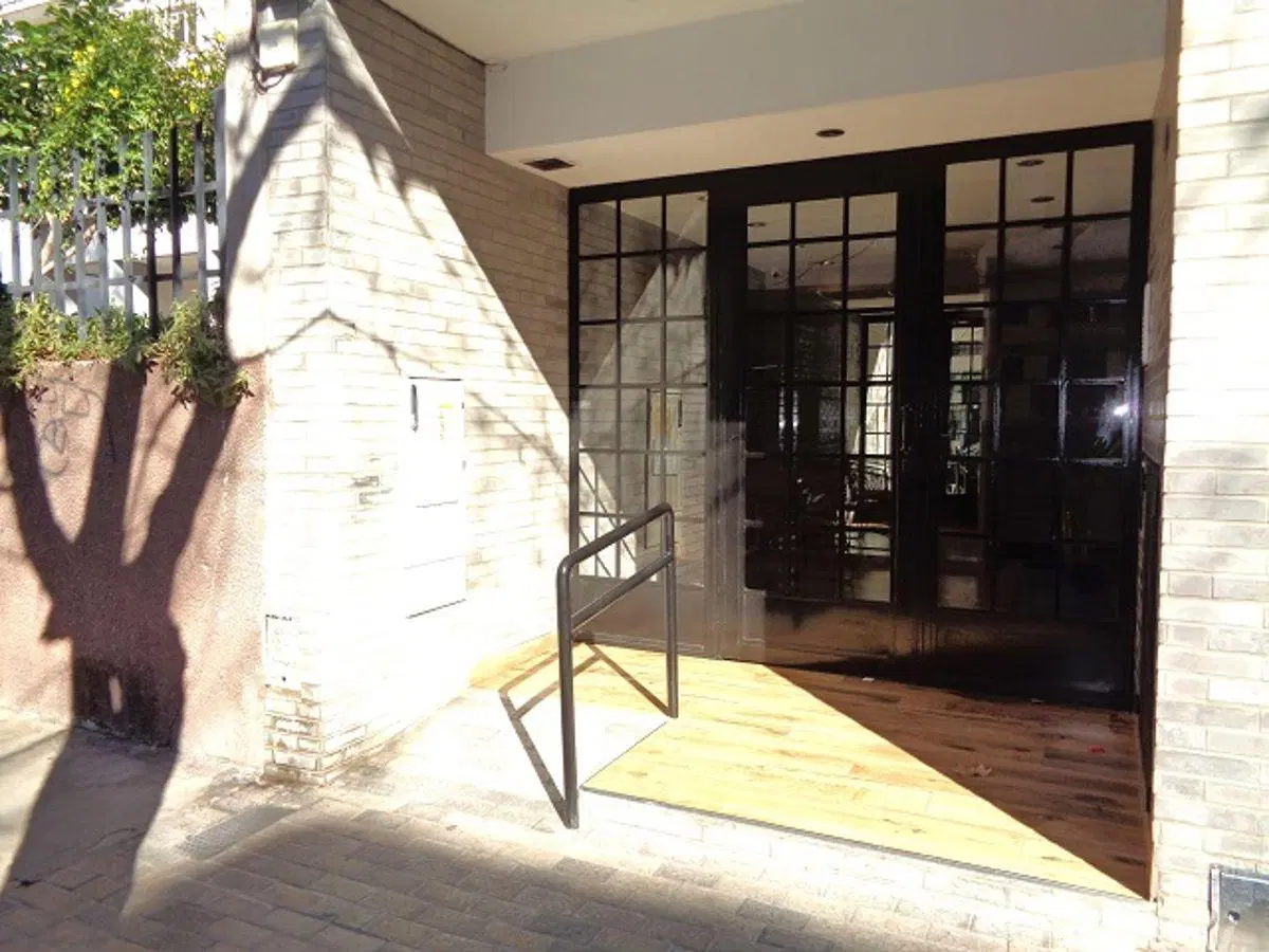 Departamento de tresambientes frente balcón 2