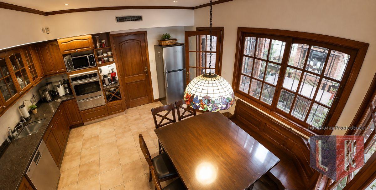 Foto de Casa en Barracas con jardín, pileta, garage y excelentes detalles de, imagen 4