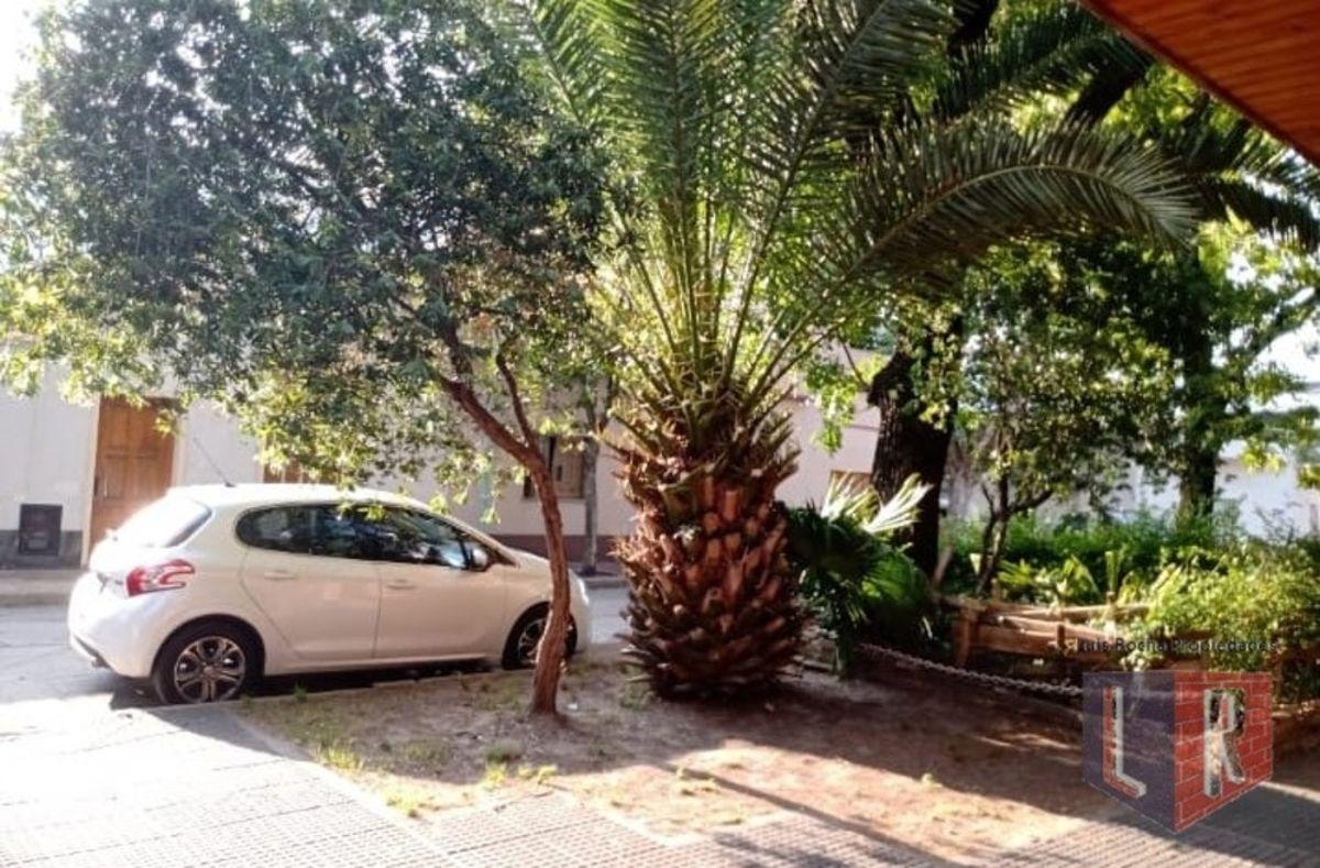Foto de Casa en Barracas con jardín, pileta, garage y excelentes detalles de, imagen 2