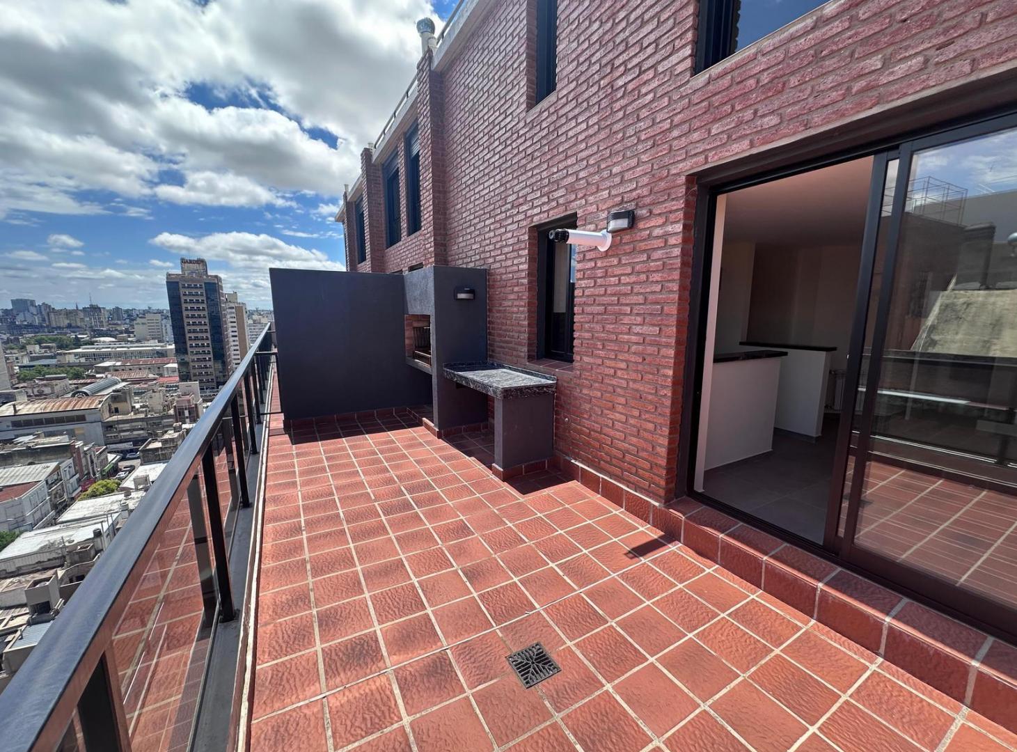 VENTA DUPLEX 1 DORMITORIO A ESTRENAR - TERRAZA CON ASADOR - NUEVA CORDOBA