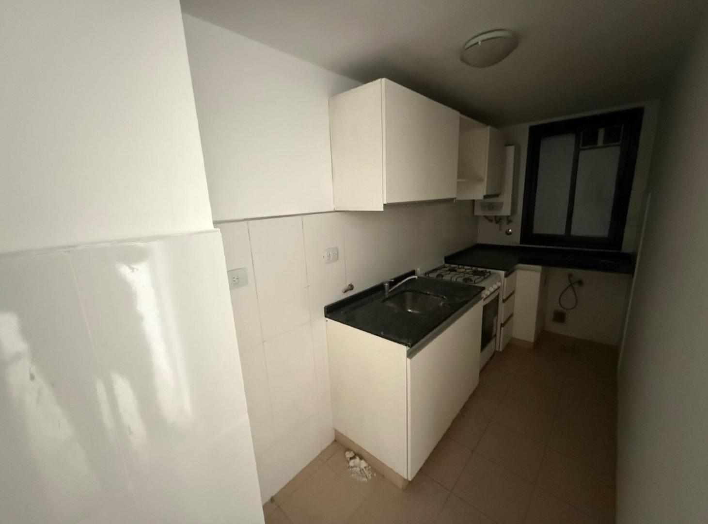 Foto de ALQUILO DEPARTAMENTO DE 1 DORMITORIO A METROS DE PLAZA ESPAÑA Y FRENTE AL PALACIO, NUEVA CORDOBA., imagen 3