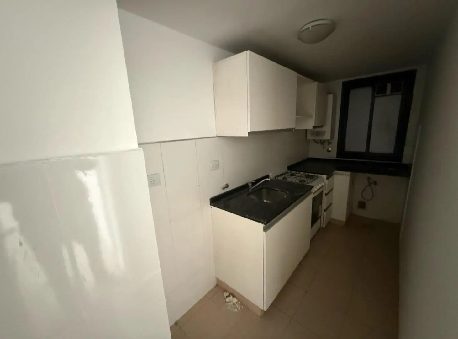 ALQUILO DEPARTAMENTO DE 1 DORMITORIO A METROS DE PLAZA ESPAÑA Y FRENTE AL PALACIO, NUEVA CORDOBA. 3