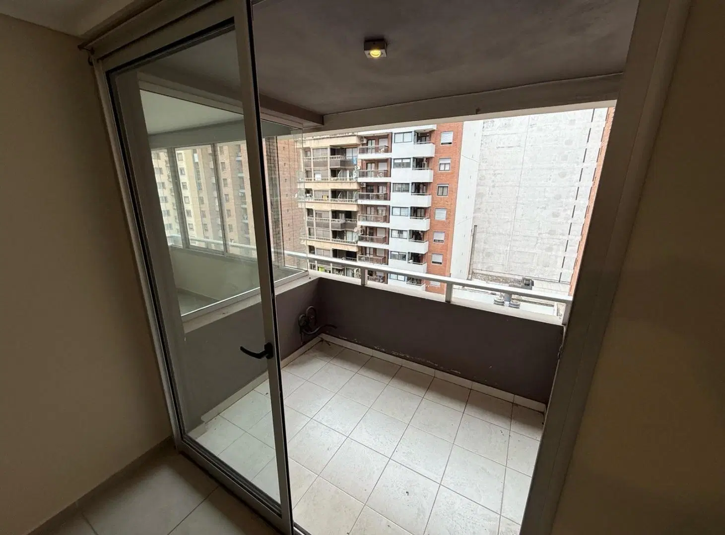 ALQUILO DEPARTAMENTO DE 1 DORMITORIO EN NUEVA CORDOBA CON BALCON, EXCELENTE UBICACION. 5