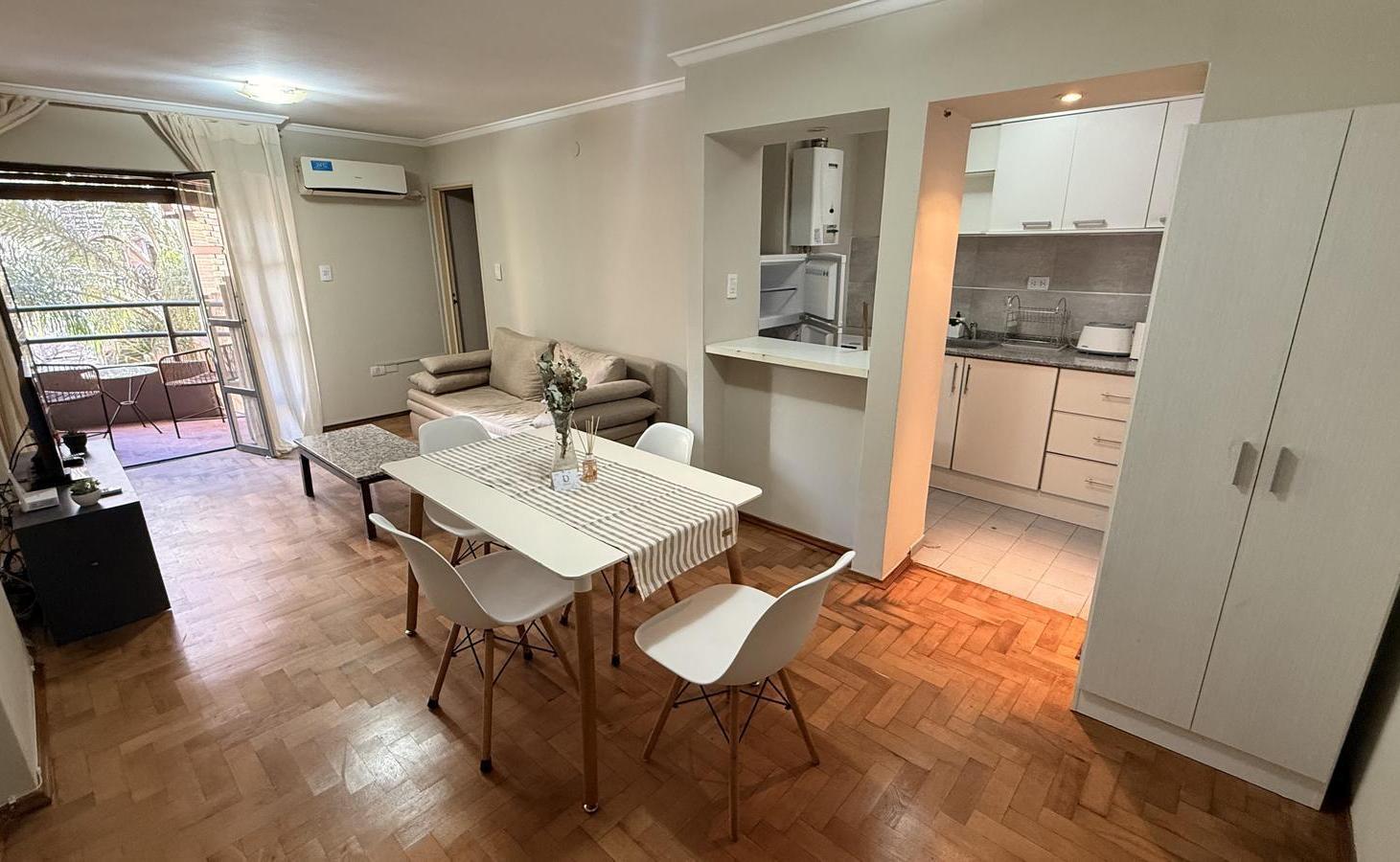 VENTA DEPARTAMENTO - 1 DORM - FRENTE - ESCRITURA - EQUIPADO