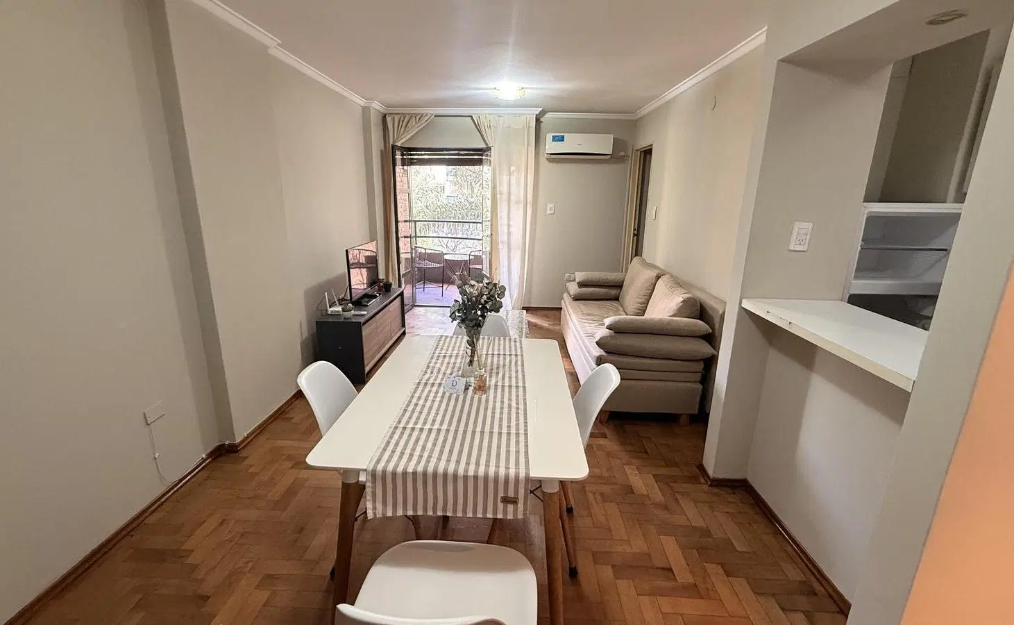 VENTA DEPARTAMENTO - 1 DORM - FRENTE - ESCRITURA - EQUIPADO 4