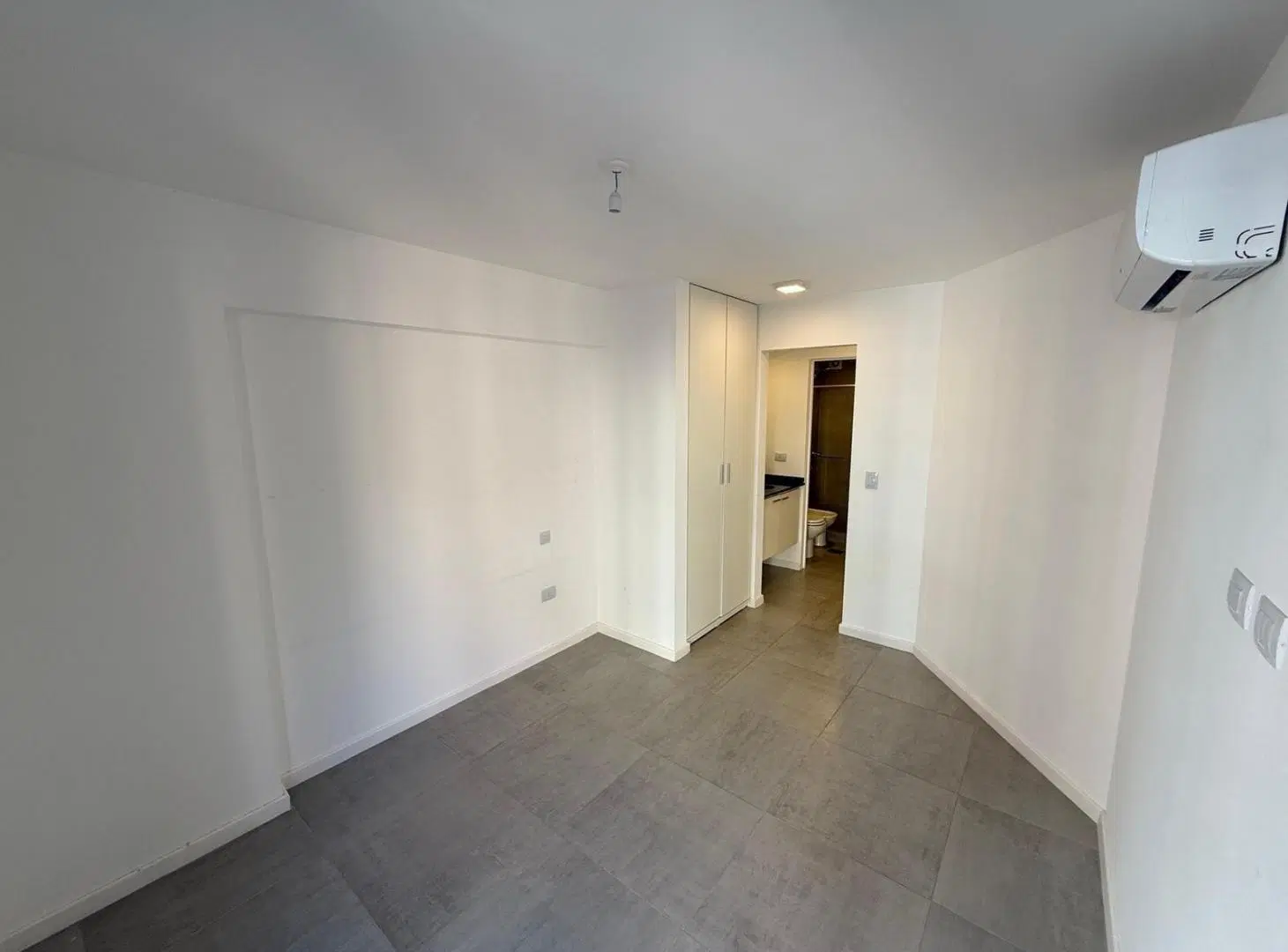 ALQUILO DEPARTAMENTO DE UN DORMITORIO CON BALCON EN NUEVA CORDOBA 4