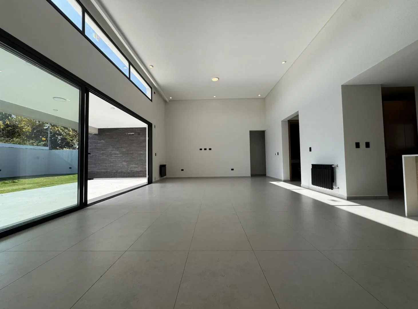 CASA A ESTRENAR - PLANTA BAJA - GREENVILLE 2 4