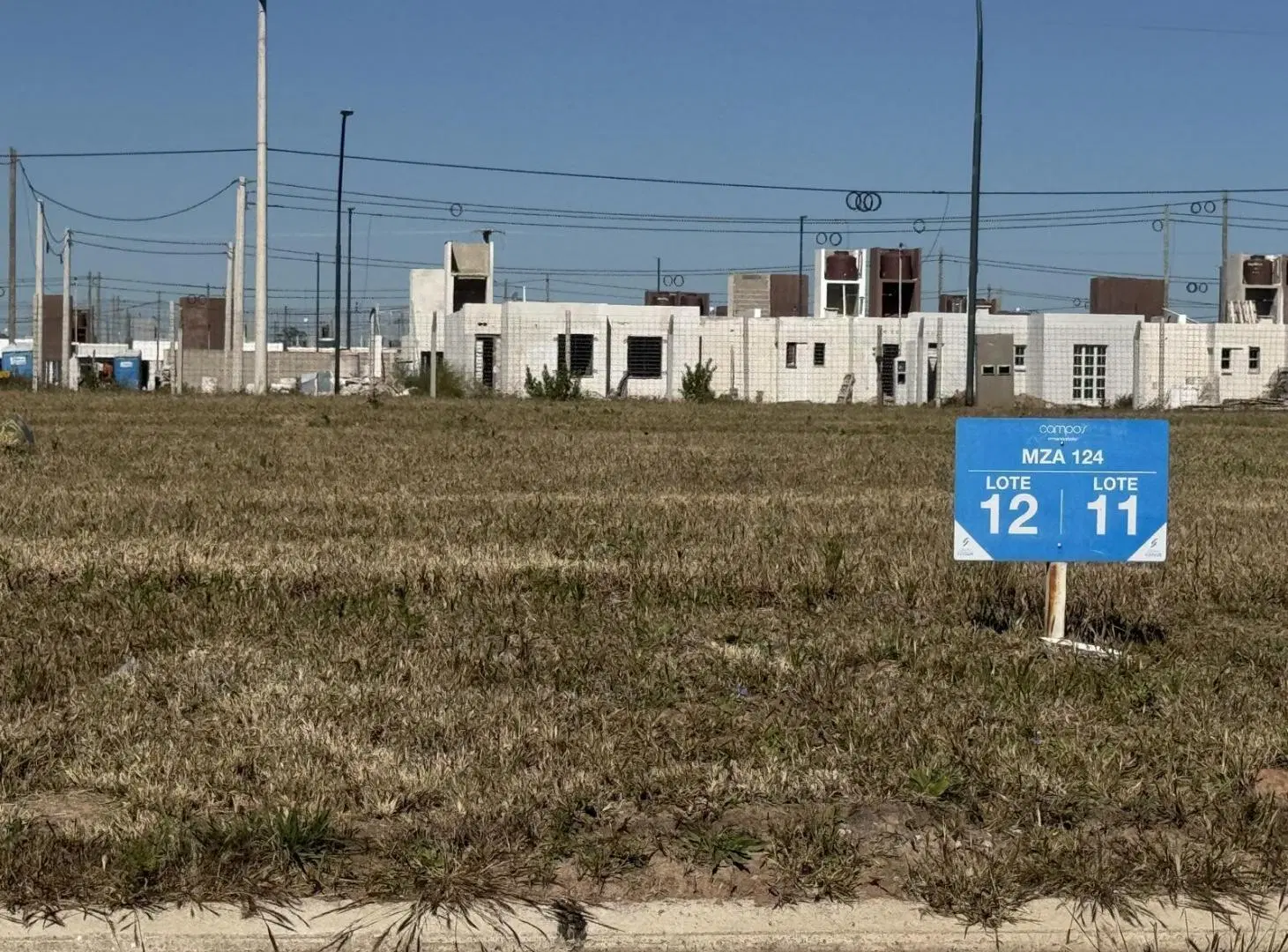 Lote apto duplex - CAMPOS DE MANANTIALES 4